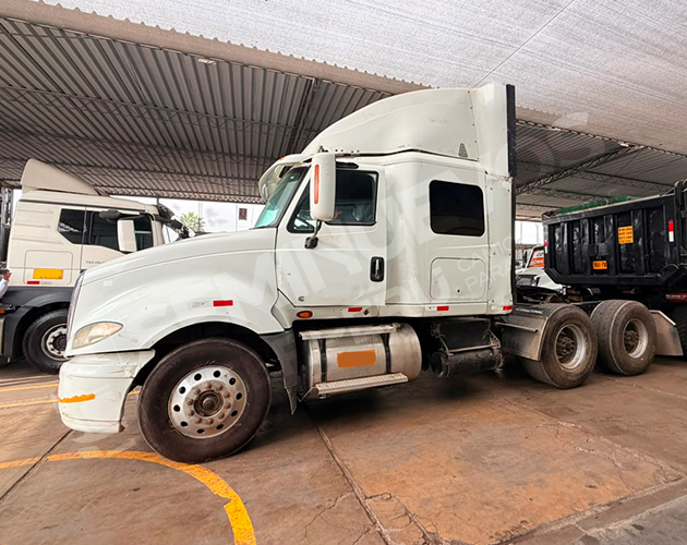 Remolcador International PROSTAR 122 6X4